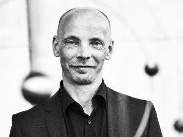 Prof. Dr. Dr. Helmut Schneider